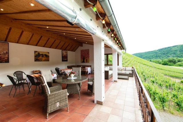 Wein Und Gastehaus Marlene Pohl Hotel Kinheim Exterior foto